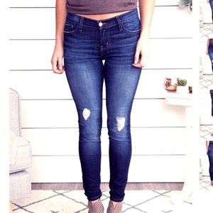 NWOT Trendy Mid-waist Broken Hole Jeans